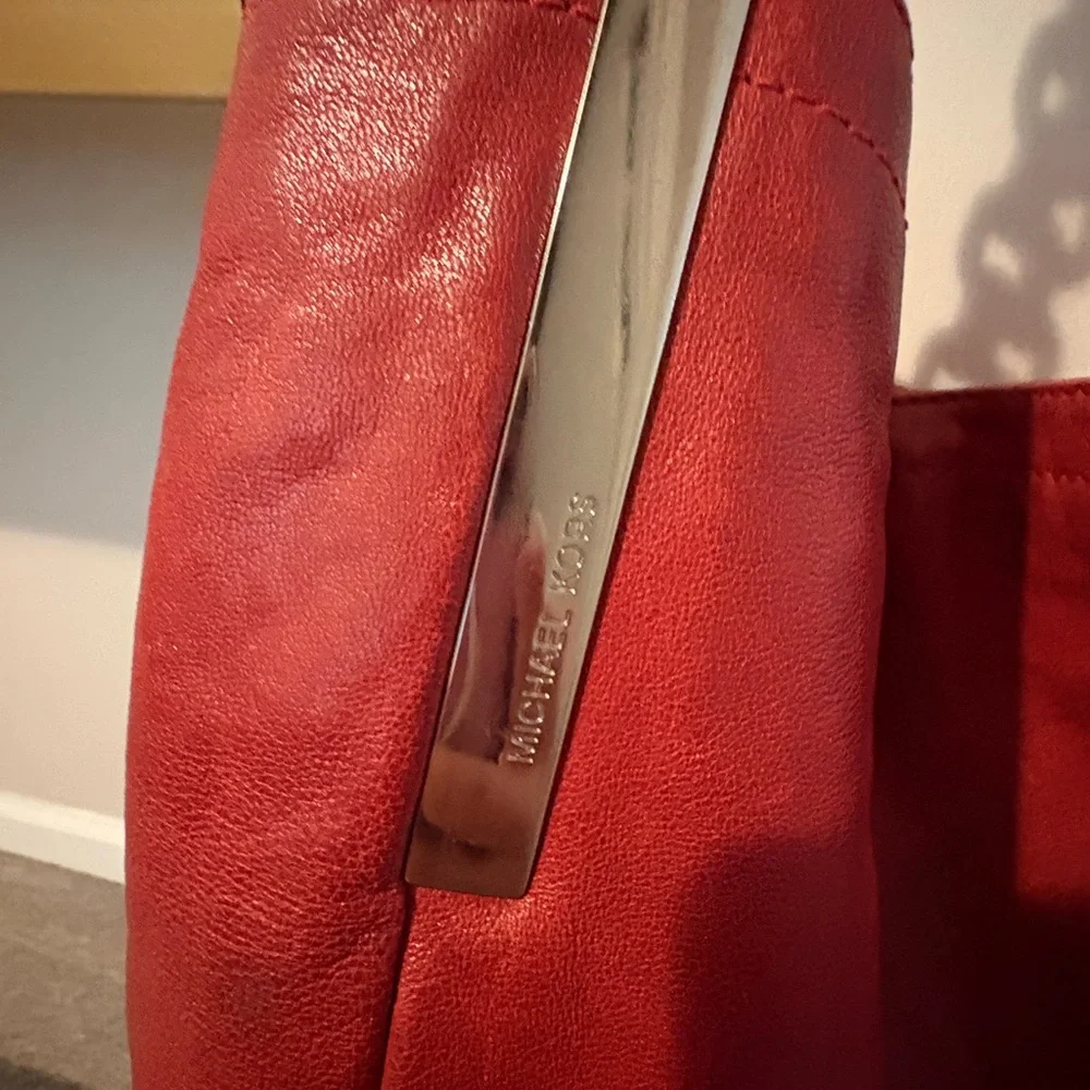 Michael Kors Red Leather Shoulder Hobo with Chain Handles - Picture 3 of 6